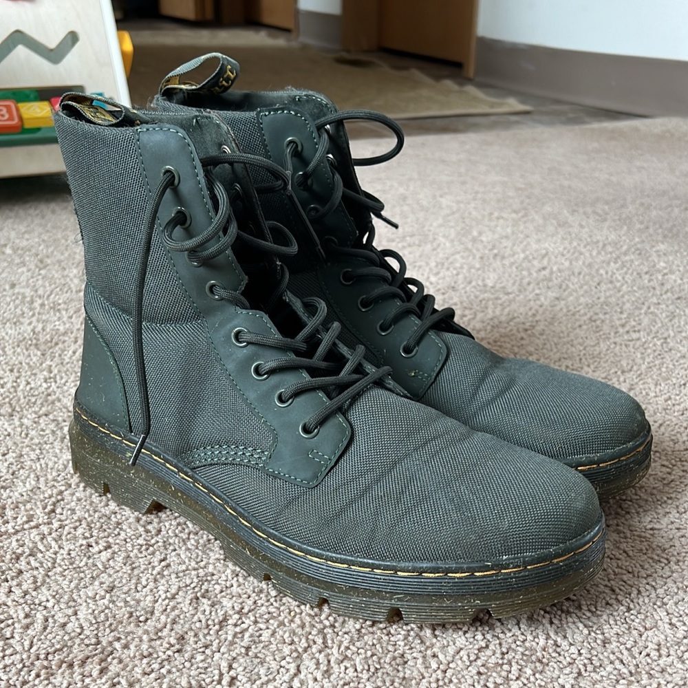 Men’s Dr. Marten